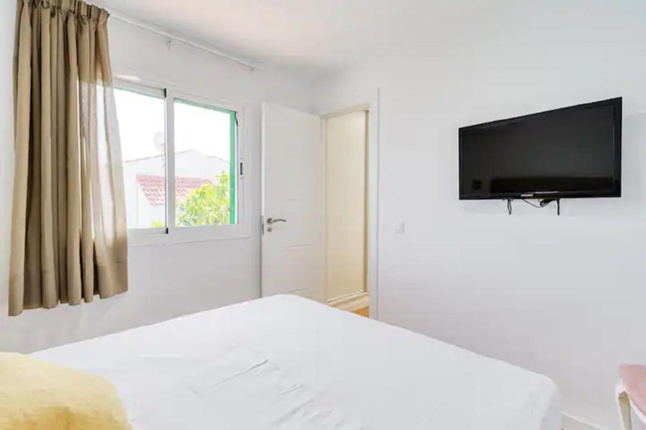 Las Burrras Buigues Beach Apartman San Bartolomé Kültér fotó