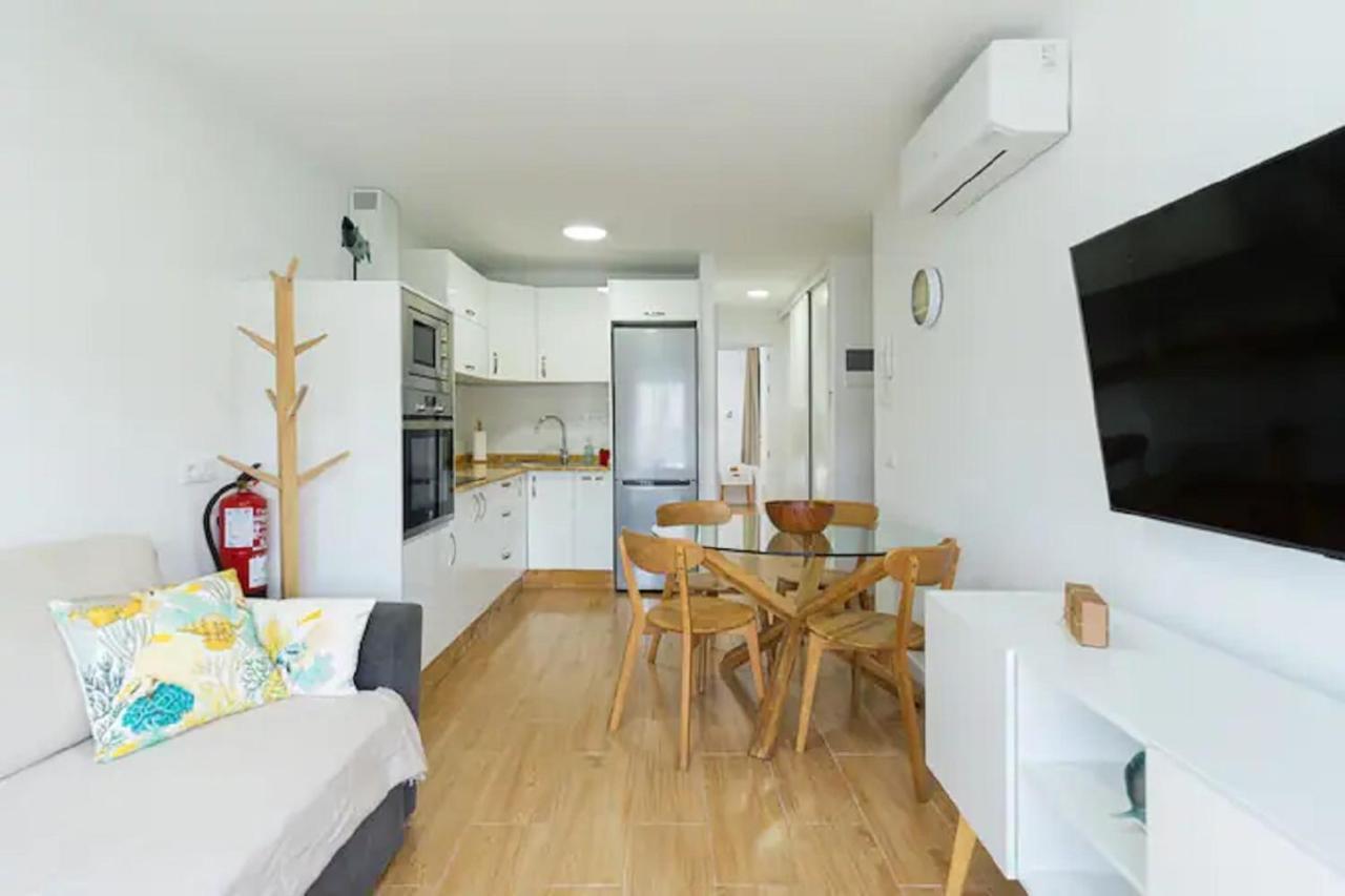 Las Burrras Buigues Beach Apartman San Bartolomé Kültér fotó